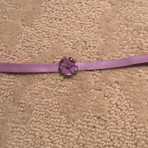 Flower choker